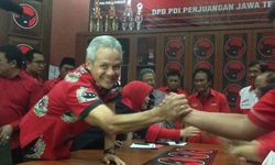 Ganjar Tunduk pada Keputusan PDIP