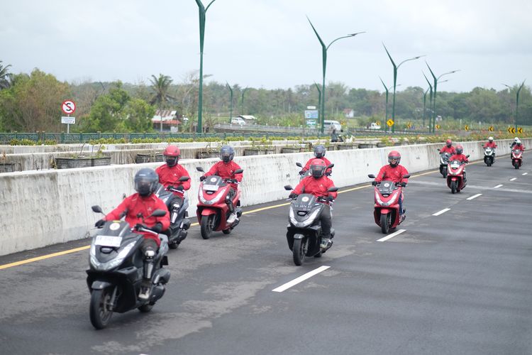 Touring Honda PCX 160 HBD Klaten 2024