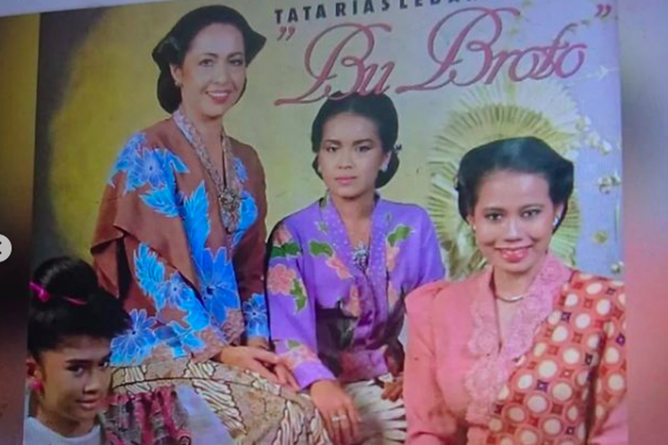 Mieke Wijaya, Ida Leman dan Dewi Yull di sinetron Losmen Bu Broto
