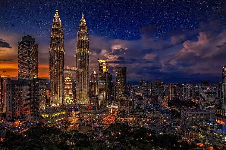 Ilustrasi pemandangan kota Kuala Lumpur, Malaysia. 