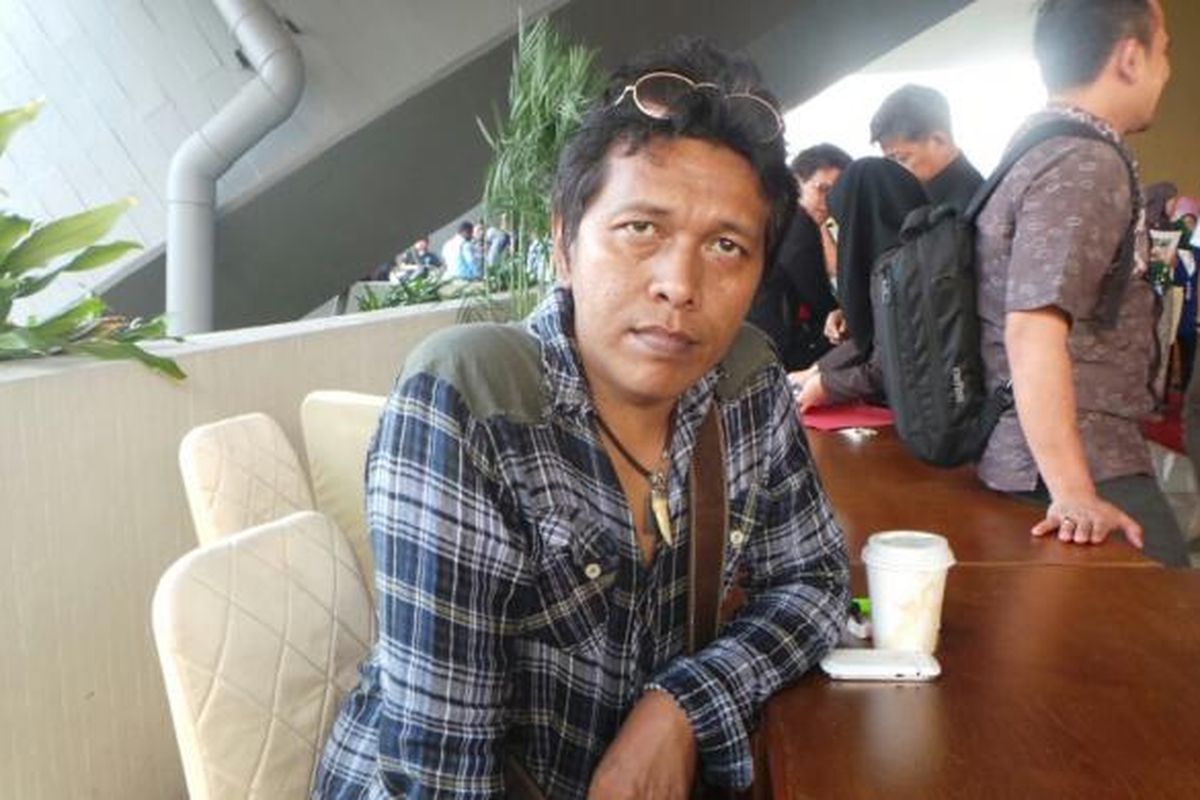 Cerita Detik-detik Adian Kolaps akibat Serangan Jantung di Pesawat...  Halaman all - Kompas.com