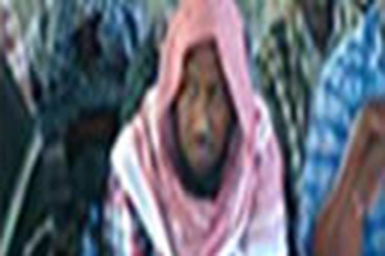 Abu Ubaidah (Direye) adalah pemimpin Al-Shabaab. [Via Rewards for Justice]