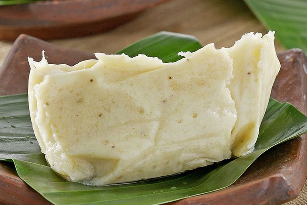 Kue Barongko: Kue Tradisional Bugis yang Manis, Lembut, dan Beraroma Daun Pisang