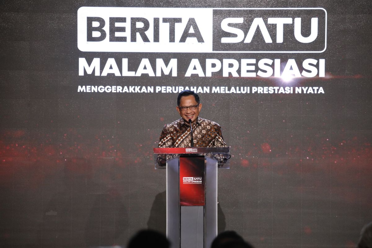 Menteri Dalam Negeri (Mendagri) Muhammad Tito Karnavian dalam acara Malam Apresiasi Berita Satu Tahun 2025 yang digelar di Hotel Mulia Senayan, Jakarta, Kamis (20/11/2025).
