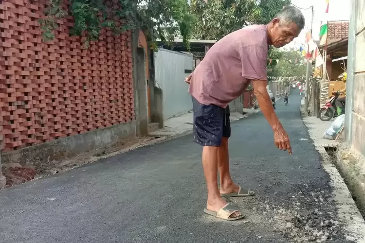 Viral Aspal Jalan Rp 149,6 Juta di Purwakarta Mengelupas, Pemkab Ancam Tak Bayar Kontraktor