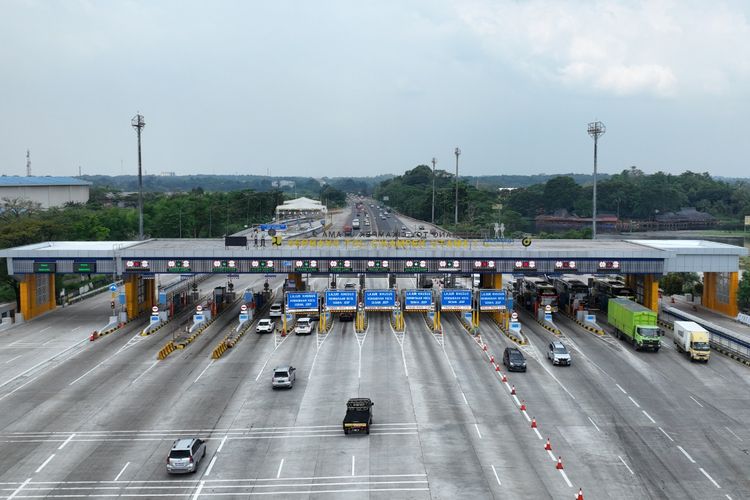 Daftar ruas tol yang mendapatkan diskon tarif saat arus mudik dan arus balik Lebaran 2023.