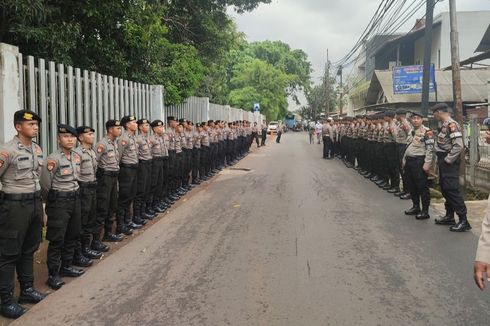 Polda Metro Kerahkan Sejumlah Polisi Sabhara buat Amankan Rekonstruksi Kecelakaan Mahasiswa UI