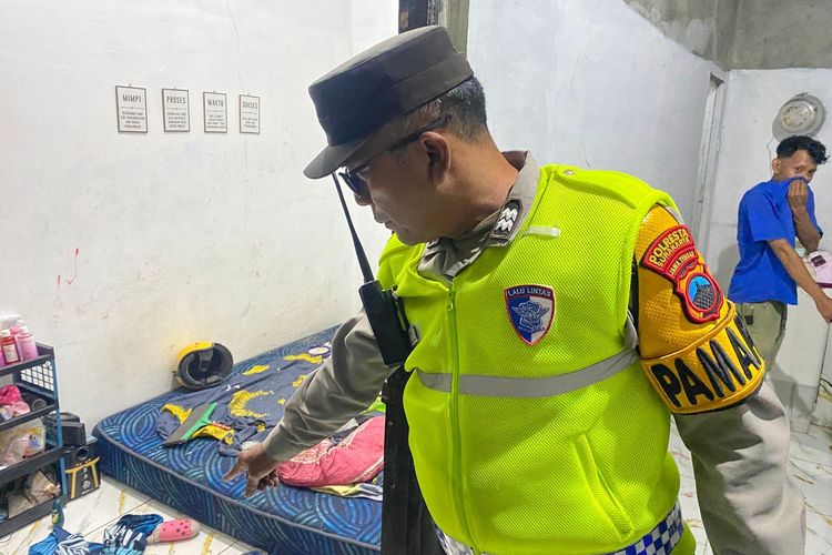 Masuk Rumah Warga Diduga Hendak Mencuri, Pemuda Bugil Babak Belur Dihajar Massa di Solo