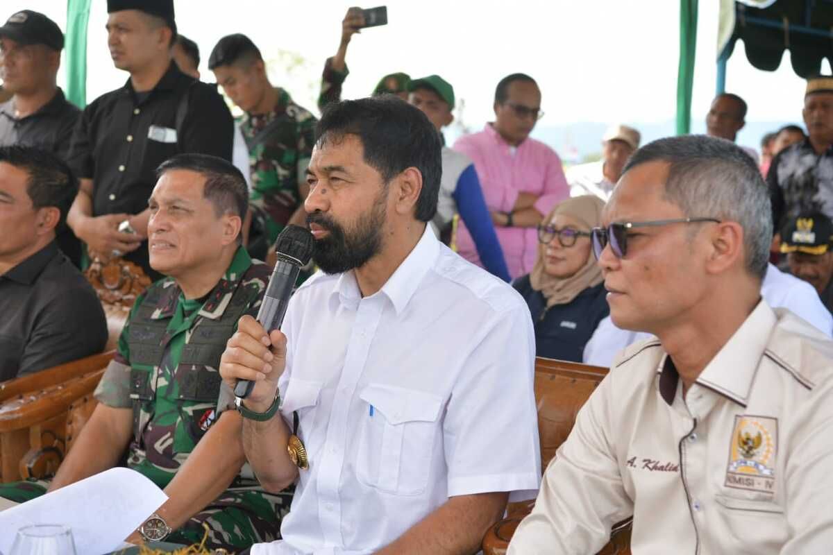 Prabowo Berkelakar soal Janggut Gubernur Mualem: Tambah Lebat, Saya Masih Utang ke Aceh