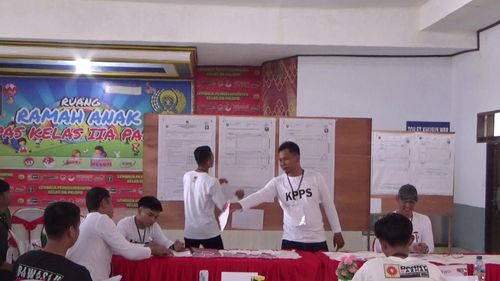 Andi Sudirman Sulaiman-Fatmawati Unggul di TPS Khusus Lapas Palopo