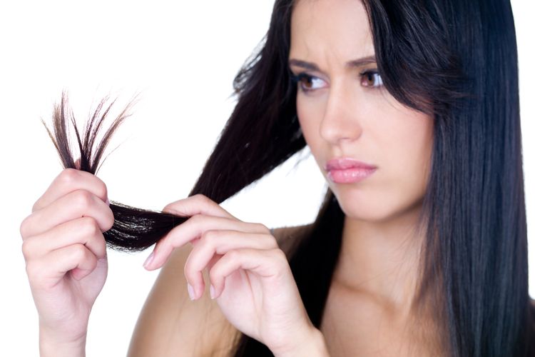 Rambut bisa memutih di usia dini jika Anda tak pintar merawat rambut.