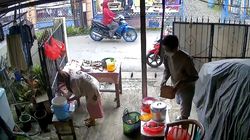 Pedagang Nasi Uduk di Bekasi Trauma Berjualan Usai Uang Rp 700.000 Dicuri Pembeli