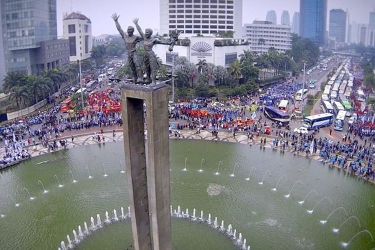 Bundaran HI dan Cerita Panjang Aksi Mahasiswa sejak 1966