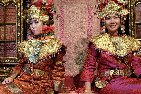 Aesan Gede, Pakaian Tradisional Sumatera Selatan