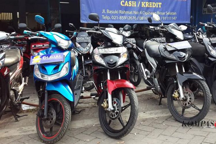 Beberapa tipe sepeda motor bekas masih bisa dijual dengan harga tinggi.