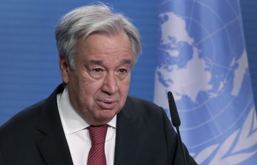 Sekretaris Jenderal Perserikatan Bangsa-Bangsa (PBB), Antonio Guterres berbicara di depan parlemen Jerman dalam pidatonya untuk menandai 75 tahun sejak berdirinya PBB, pada Jumat (18/12/2020).
