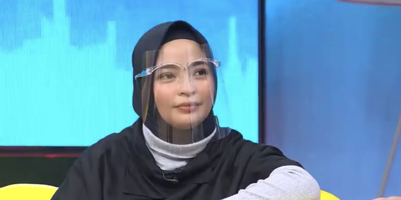 Lirik Dan Chord Lagu Teka Teki Kolaborasi Kotak Feat Anggun