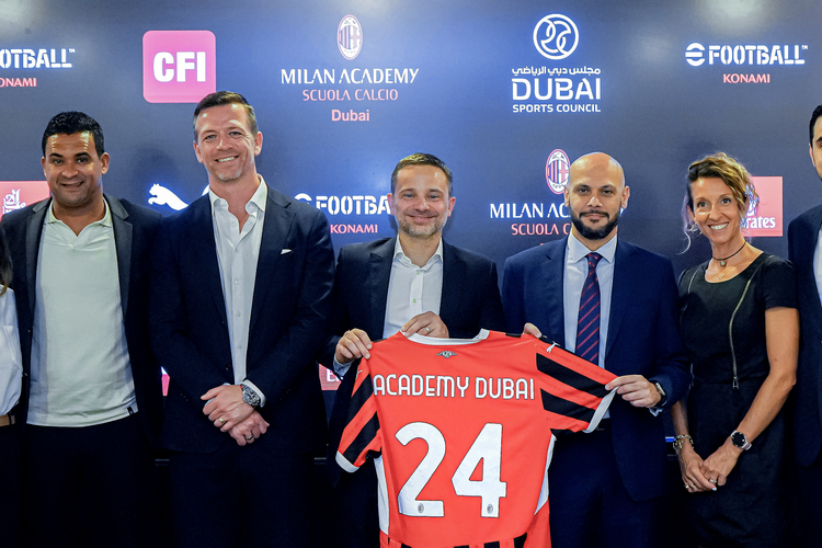 AC Milan resmi membuka akademi baru di Dubai, Uni Emirat Arab, pada Senin (3/6/2024).