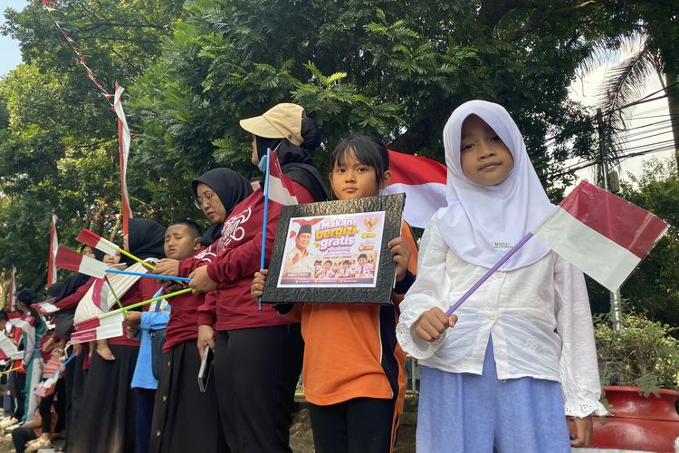 Sambut Presiden Prabowo, Siswa di Malang Titip Harapan soal Menu MBG