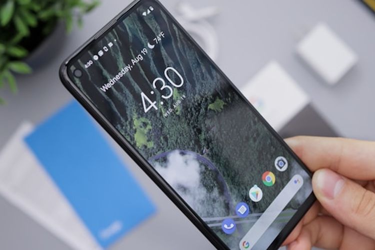 Cara Mengatasi Layar HP yang Muncul Garis dengan Mudah