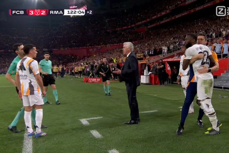 Antonio Rudiger Lolos dari Hukuman 12 Laga Usai Menimpuk Wasit