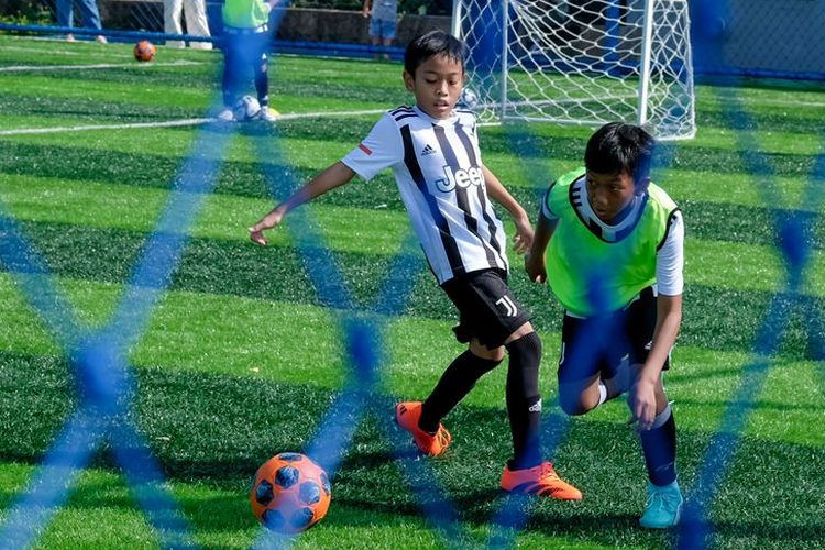 Training Camp Juventus Academy Indonesia di Dewantara Sports Center, Serpong, BSD City.