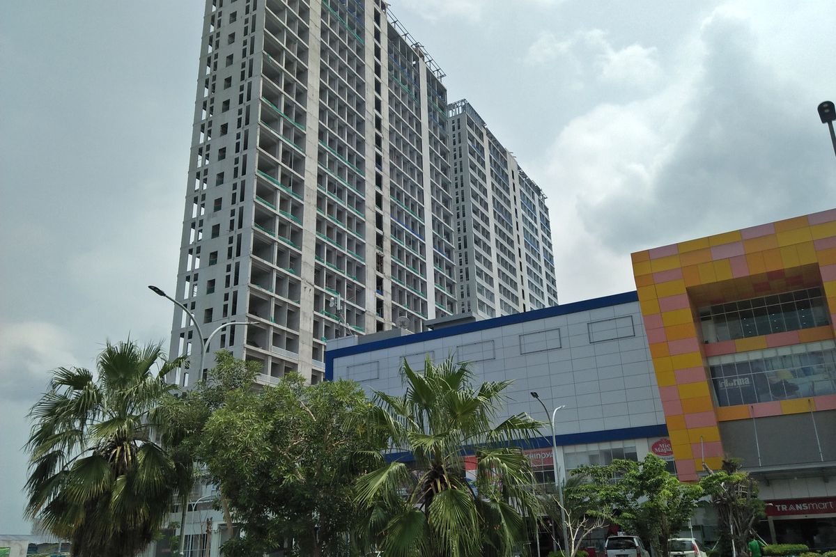 Apartemen yang berada di lingkup Icon Mall, Gresik, yang bakal segera diserahterimakan kepada para pembeli.