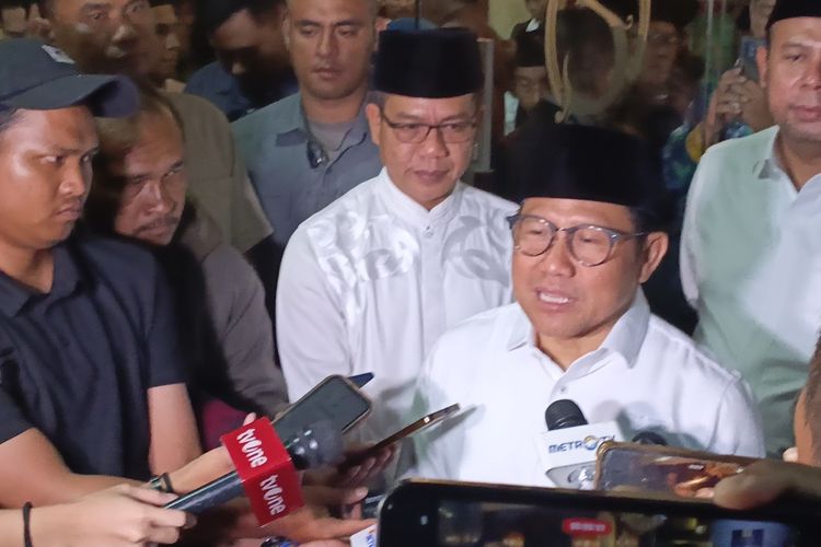 Calon wakil presiden (Cawapres) Nomor urut 2 Muhaimin Iskandar saat ditemui bdi Hotel Sutanraja, Soreang, Kabupaten Bandung, Jawa Barat pada Rabu (7/2/2024)
