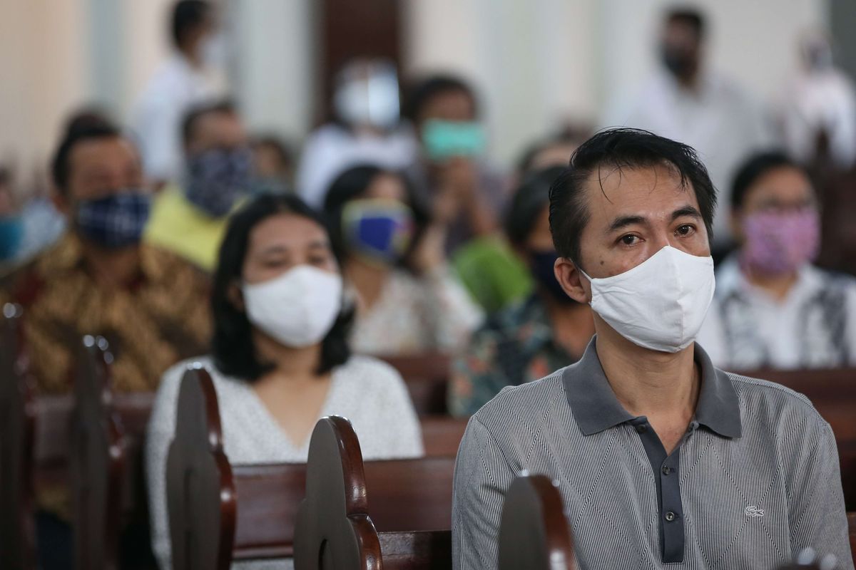 Tito Karnavian believes that the distribution of masks for Indonesians can be used as an opportunity to educate the society on Covid-19 health protocols.