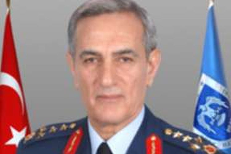 Jenderal Akin Ozturk, salah seorang tersangka otak kudeta militer Turki.