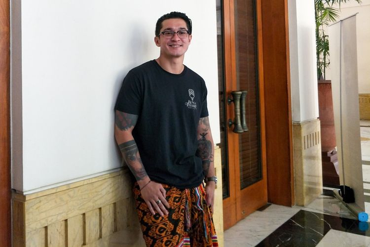 Artis peran Miller Khan saat ditemui di jumpa pers drama musikal Bunga Terakhir Badai & Kasih di The Dharmawangsa Hotel, Kebayoran Baru, Jakarta Selatan, Jumat (14/8/2018)