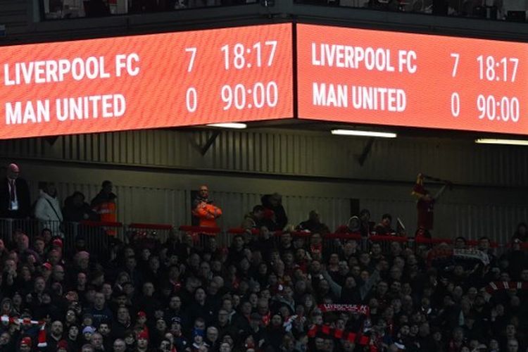 Papan skor menunjukkan hasil laga Liverpool vs Man United pada pekan ke-26 Liga Inggris musim 2022-2023. Laga Liverpool vs Man United yang digelar di Stadion Anfield pada Minggu (5/3/2023) malam WIB itu berakhir dengan skor 7-0 untuk kemenangan tim tuan rumah.