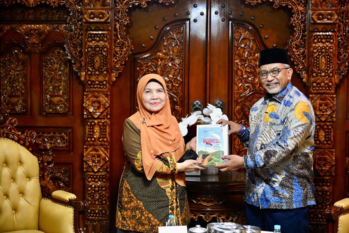 Calon gubernur Jawa Barat nomor urut 3, Ahmad Syaikhu engunjungi Muhammadiyah, Kamis (3/10/2024). Ia menilai, lembaga keagamaan atau ormas Islam memiliki peran penting dalam membangun Jabar yang lebih baik.