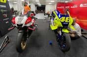 Valentino Rossi Tanda Tangan Motor Yamaha YZF-R1 GYTR di Mandalika