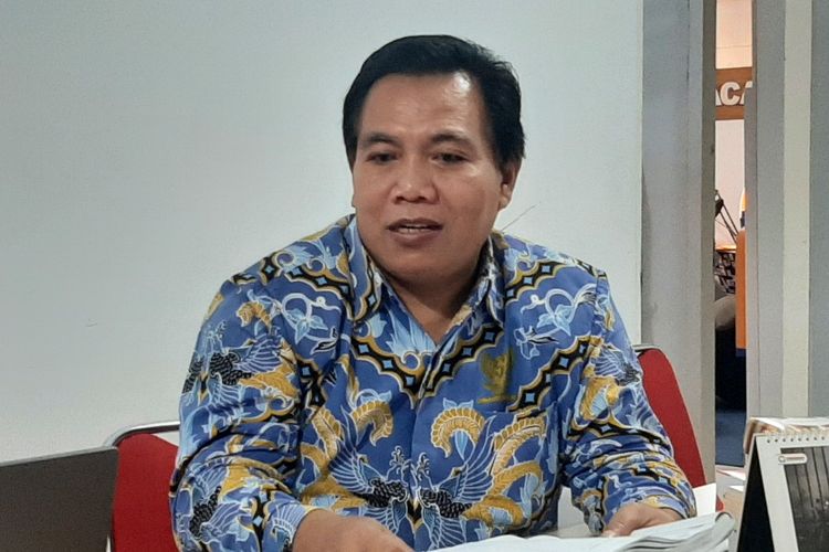 Kepala Ombudsman RI Perwakilan DI Yogyakarta Budhi Masturi saat memberikan keterangan kepada wartawan usai meminta penjelasan guru BK SMA Negeri 1 Banguntapan, Bantul, Rabu (3/08/2022).