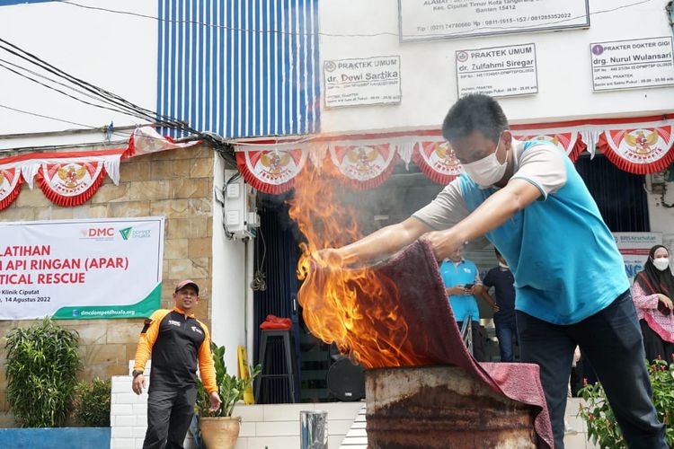 DMC Dompet Dhuafa menggelar pelatihan siap siaga kebencanaan bagi tenaga medis di sejumlah kota, Minggu (14/8/2022).