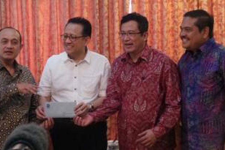 Irman Gusman menerima komite konvensi calon presiden Partai Demokrat di kediamannya di Jakarta, Sabtu (24/8/2013).