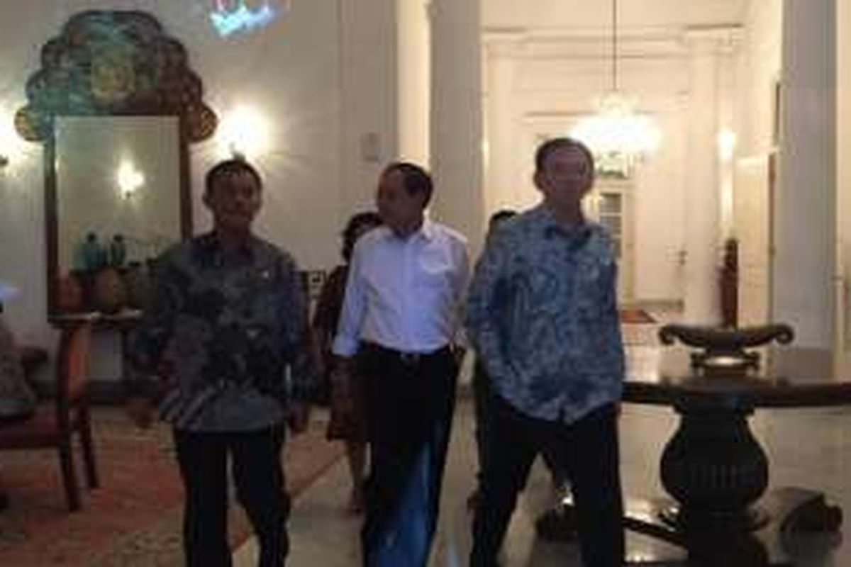 Ketua DPRD DKI Jakarta Prasetio Edi Marsudi, Ketua Umum PPP hasil muktamar Jakarta Djan Faridz, dan Gubernur DKI Jakarta Basuki Tjahaja Purnama
