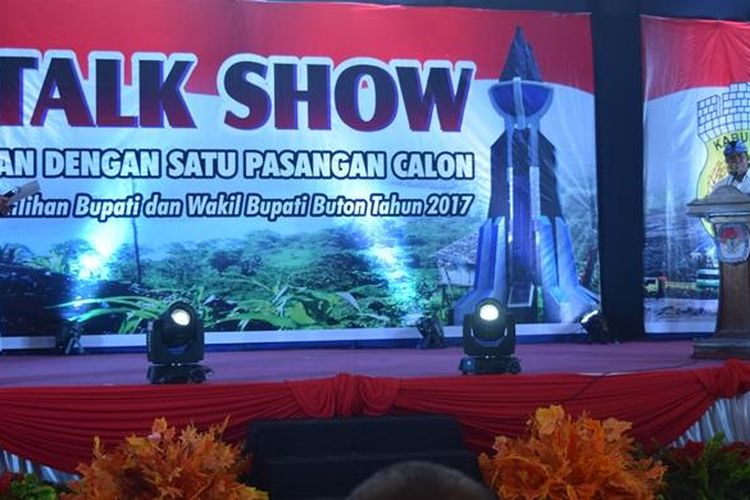 KPU Buton Sulawesi Tenggara menyelenggarakan Talk Show Pemilihan dengan Satu Pasangan Calon dalam Pilkada Buton 2017. Dalam Talk Show tersebut, Calon Wakil Bupati Buton, La Bakry mengaku mendapat tekanan psikologis saat menjawab pertanyaan panelis.