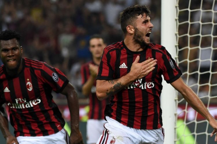 Selebrasi striker muda AC Milan, Patrick Cutrone.