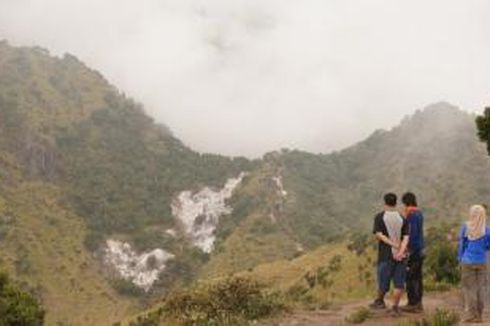 3 Pilihan Gunung untuk Rayakan HUT RI