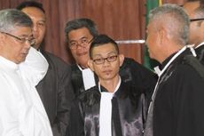 MK Tolak Permohonan Akil Mochtar, KPK Tetap Berwenang Usut Pencucian Uang
