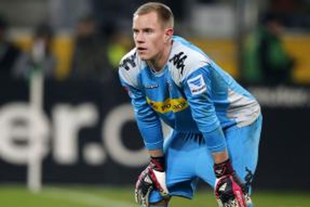 Kiper Borussia Monchengladbach, Marc-Andre Ter Stegen, akan bergabung dengan Barcelona, pada musim panas 2014.