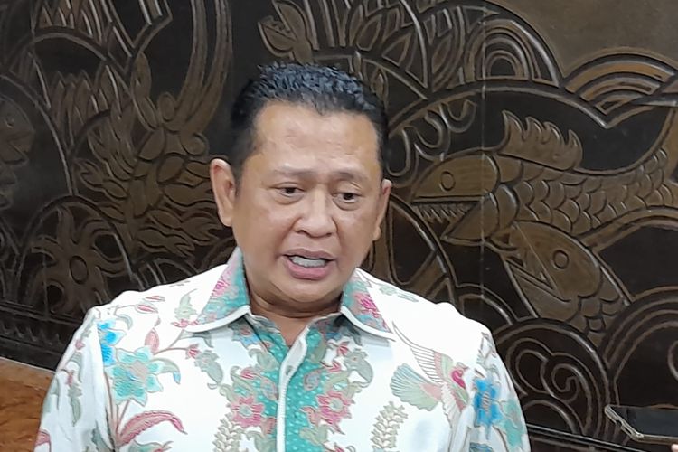 Ketua MPR Bambang Soesatyo di Kompleks Parlemen Senayan, Jakarta, Senin (25/7/2022).