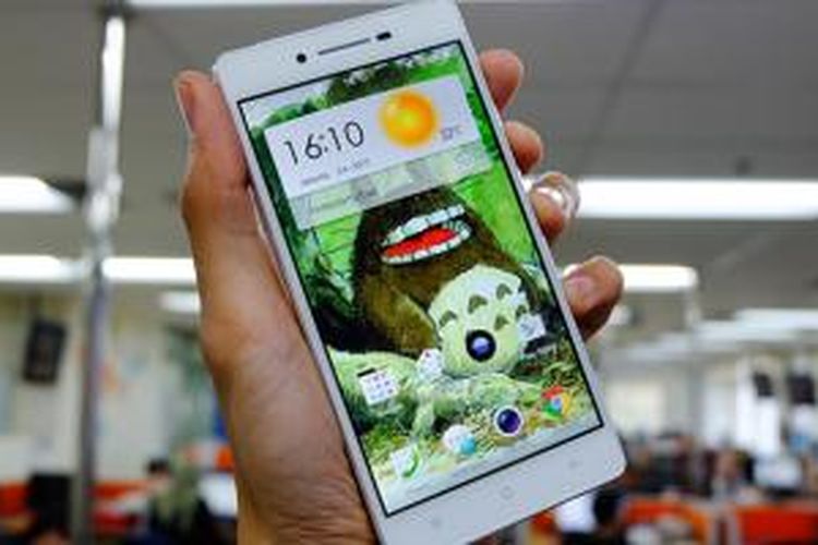 Oppo memilih teknologi Pixel Eyes untuk menajamkan tampilan layarnya