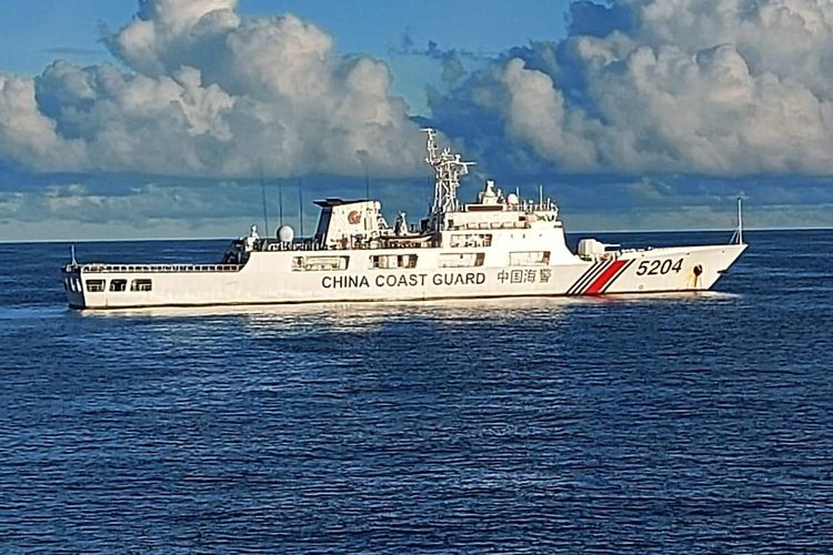 Kapal coast guard China berhasil keluar dari wilayah Zona Ekonomi Eksklusif (ZEE) Indonesia di Kepualauan Riau, Senin (14/9/2020).