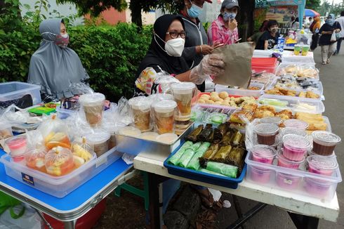 Berburu Takjil di Hari Terakhir Menjalankan Ibadah Puasa