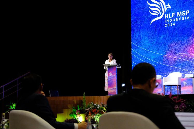 Sekretaris Jenderal United Nations Trade and Development (UNCTAD) Rebeca Grynspan dalam High-Level Forum on Multi-Stakeholder Partnership 2024 di Bali, Selasa (3/9/2024). 
