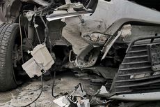 Kecelakaan di Tol Semarang Batang, Minibus HiAce Tabrak Truk, 7 Tewas