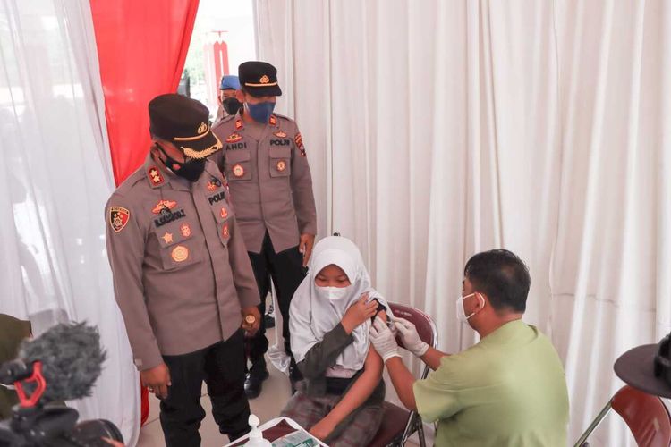 Vaksinasi Covid-19 anak yang diadakan Polres Magelang, Jawa Tengah, Kamis (16/12/2021).